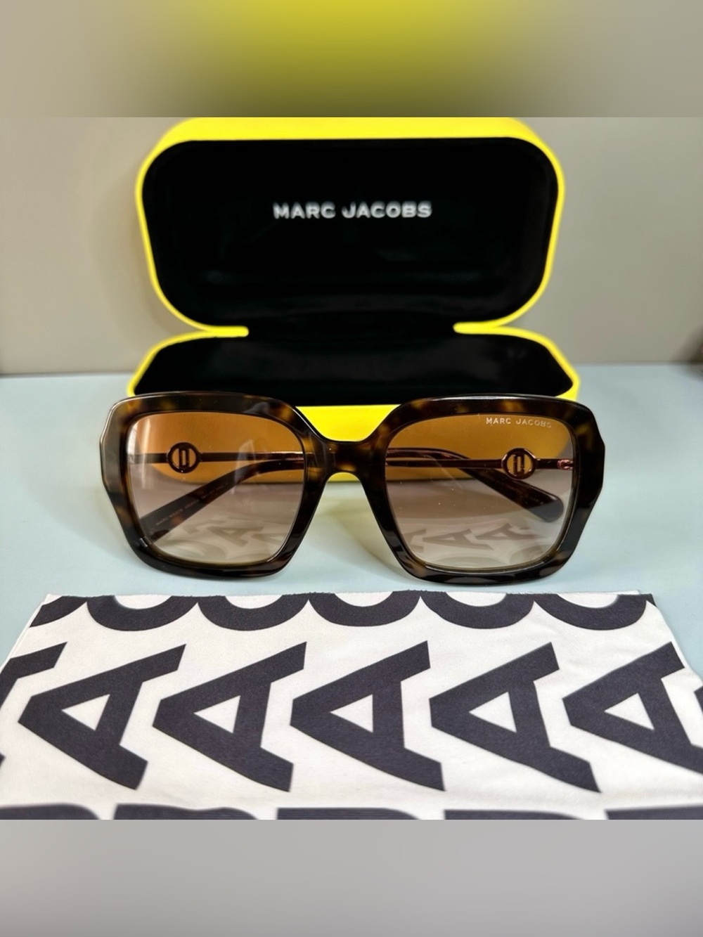Marc Jacobs Gradient Oversized Sunglasses 652/S 086 HAVANA Tortoise 54/21/140